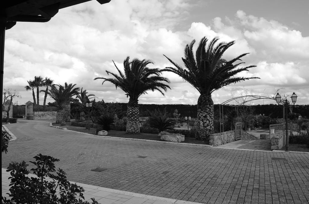 Relais La Giara Guest House Manduria Eksteriør bilde